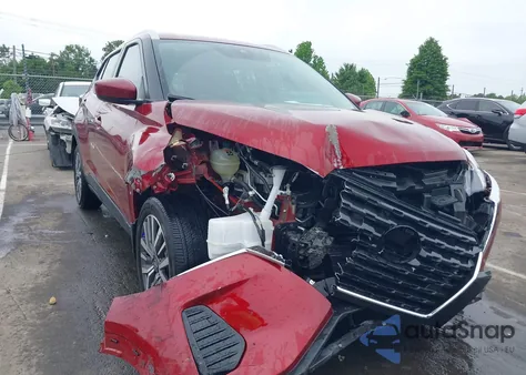 2024 Nissan Kicks Sv Xtronic Cvt из США, поврежденный, VIN 3N1CP5CV2RL538229